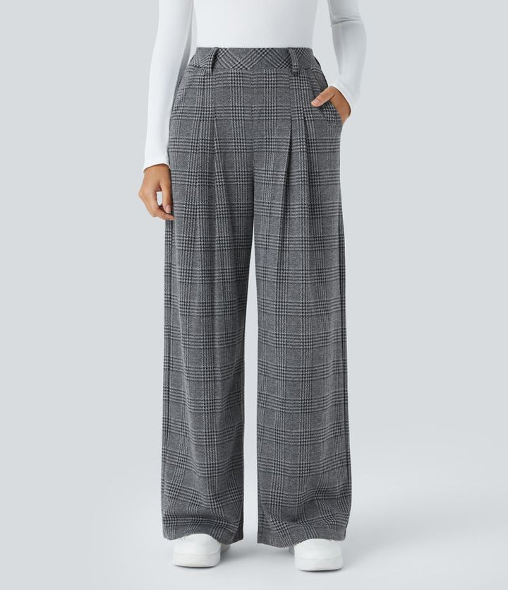 High-waisted casual trousers with side pockets