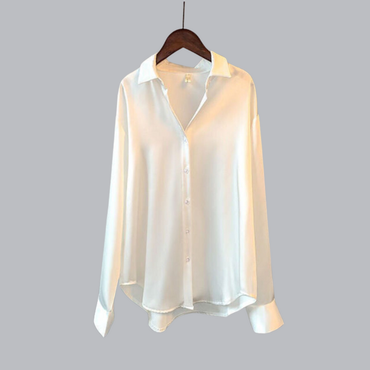 Elegant blouse in high-quality satin