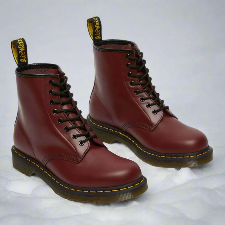 Maddy™ | Classic Lace-Up Boots