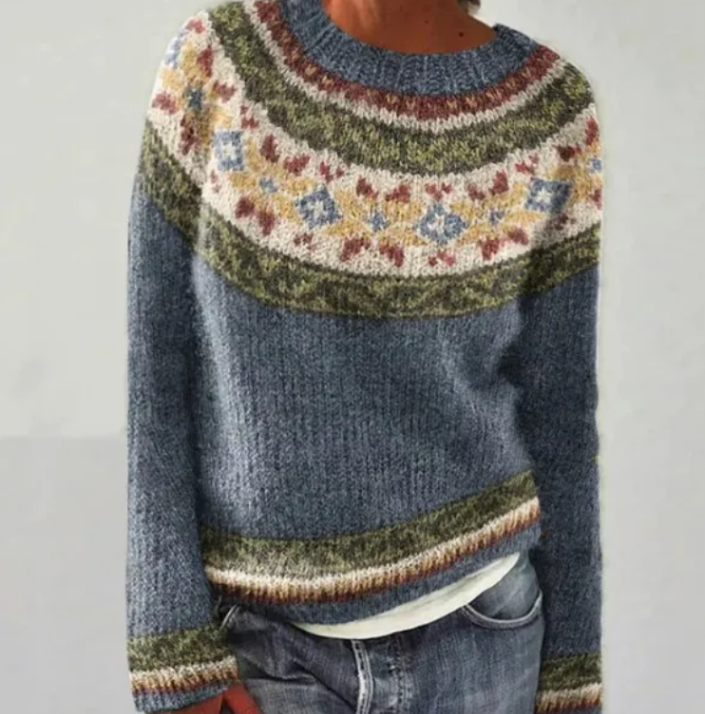 COZY RETRO KNIT SWEATER